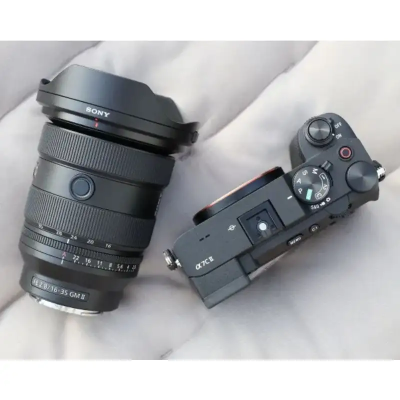 دوربین فول فریم سونی Sony A7C II