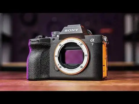 قابلیت‌های فیلم‌برداری دوربین Sony A7 V