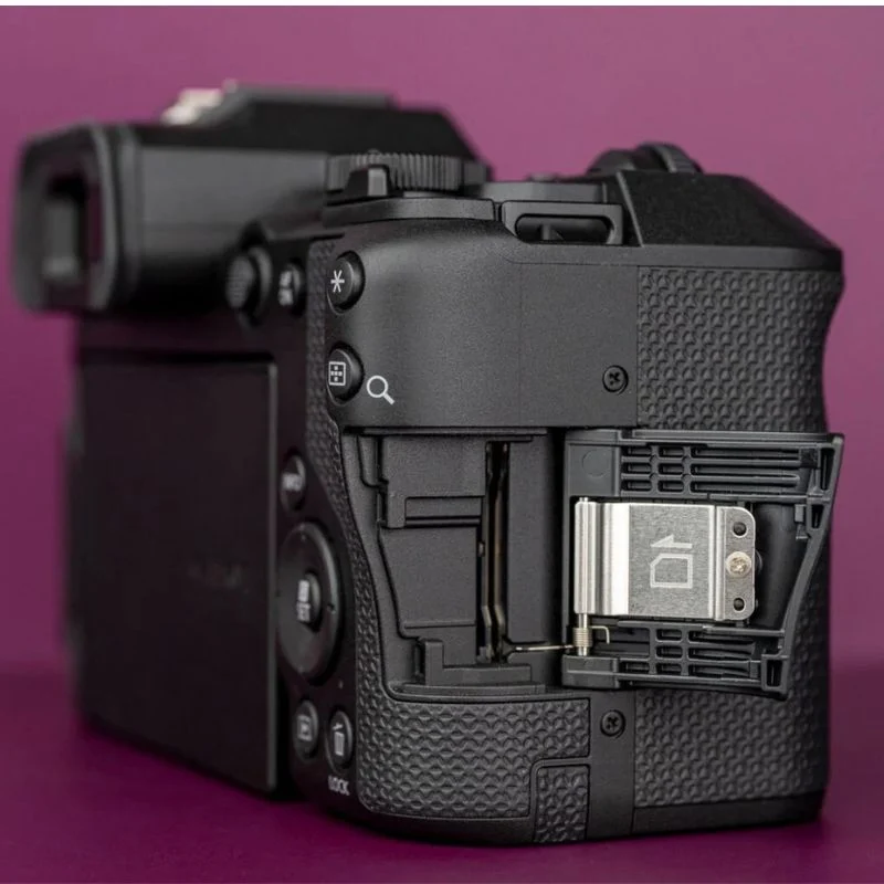 دوربین کانن EOS R8 MARK II