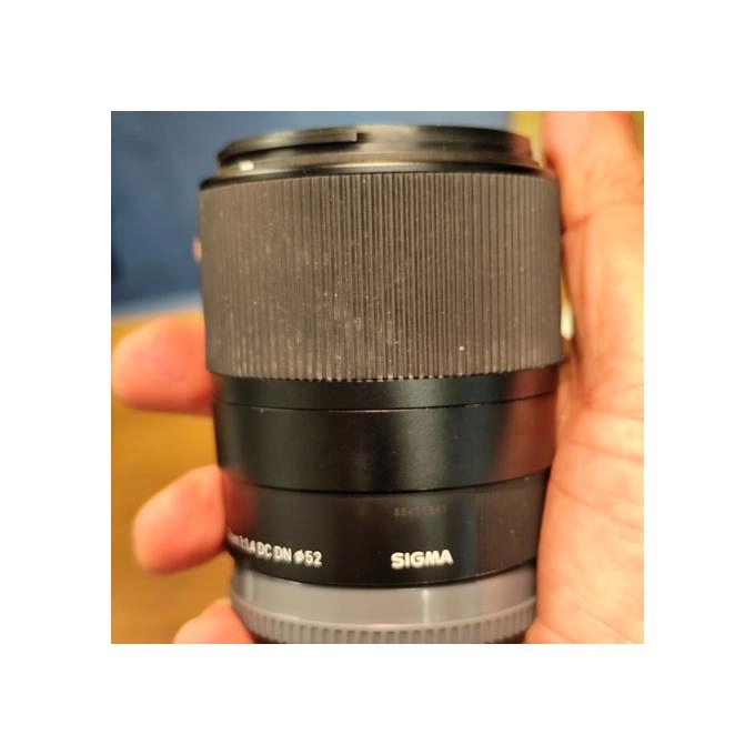 لنز سیگما مانت سونی دست دوم مدل Sigma 30mm f/1.4 DC DN Lens stock