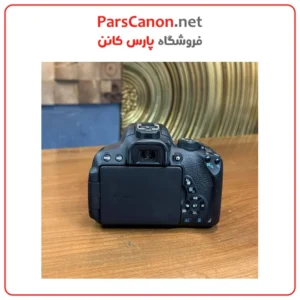 دوربین کانن 700D دست دوم مدل Canon EOS 700D Kit 18-135mm f/3.5-5.6 IS STM 02
